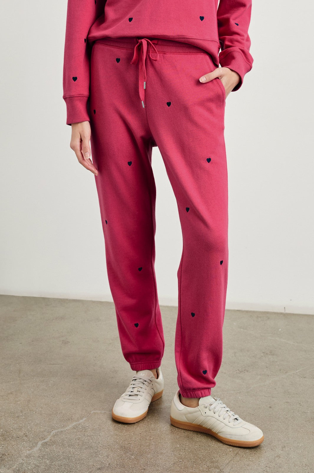 KINGSTON SWEATPANT - PINK MIDNIGHT HEARTS| Rails discount