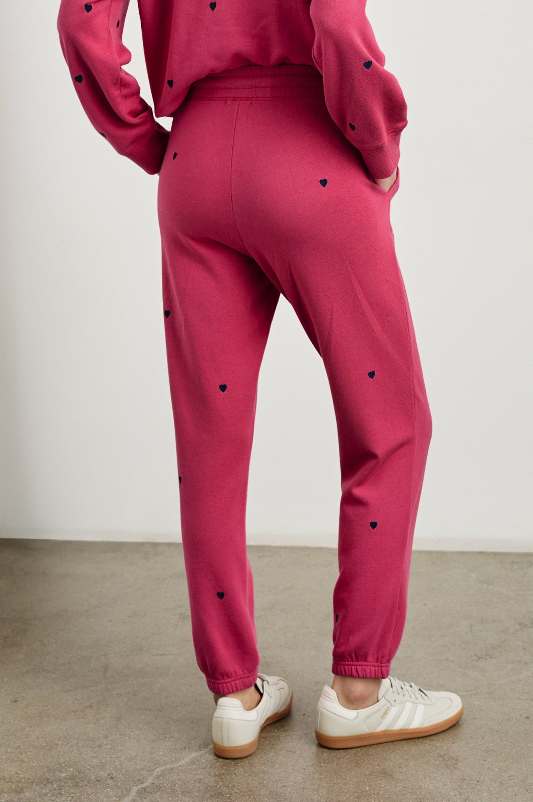KINGSTON SWEATPANT - PINK MIDNIGHT HEARTS| Rails discount