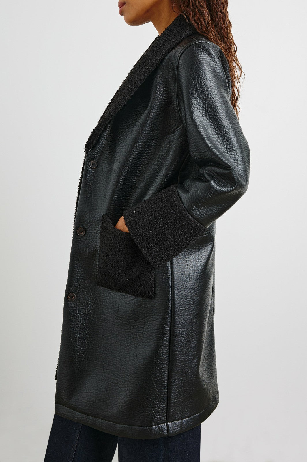 ZODIAC JACKET - BLACK SHEARLING| Rails near me