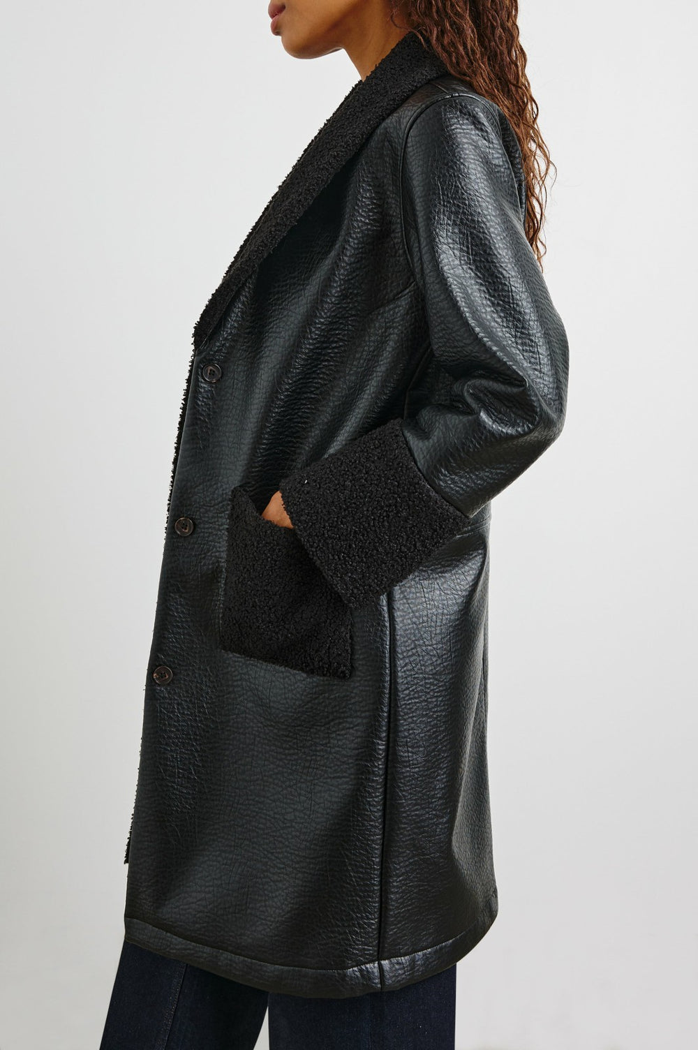 ZODIAC JACKET - BLACK SHEARLING| Rails near me