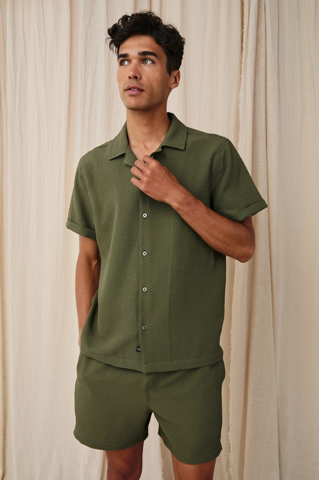 AMALFI SHIRT - OLIVE SEERSUCKER| Rails discount
