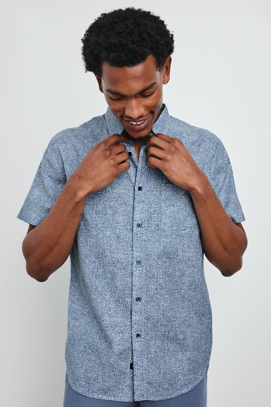 FAIRFAX SHIRT - ABSTRACT BLOCK BLUE| Rails near me