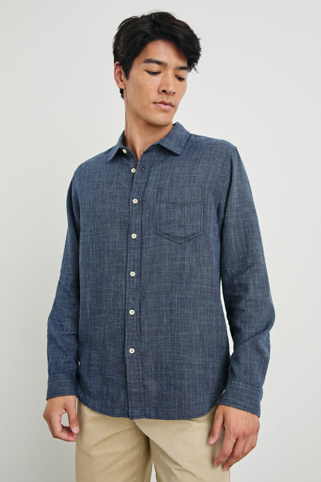 WYATT RELAXED FIT SHIRT - NAVY ETCH| Rails near me