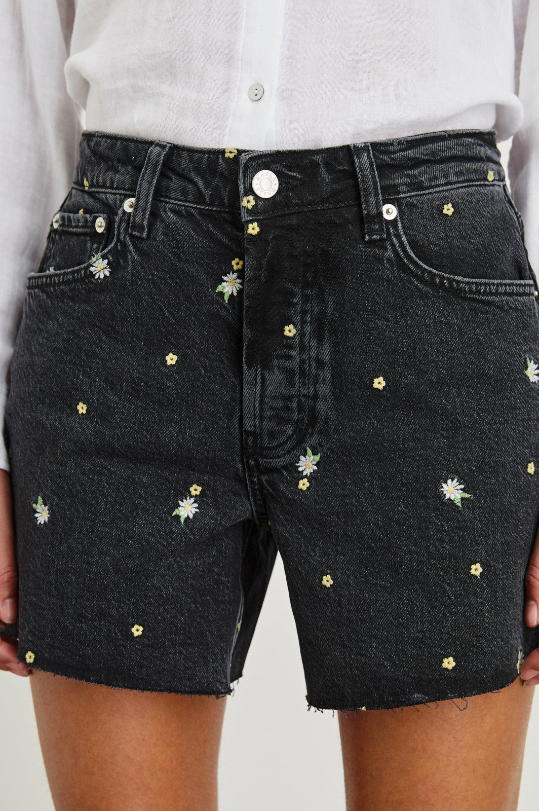 MESA SHORT - ASH BLACK FLORAL| Rails for sale