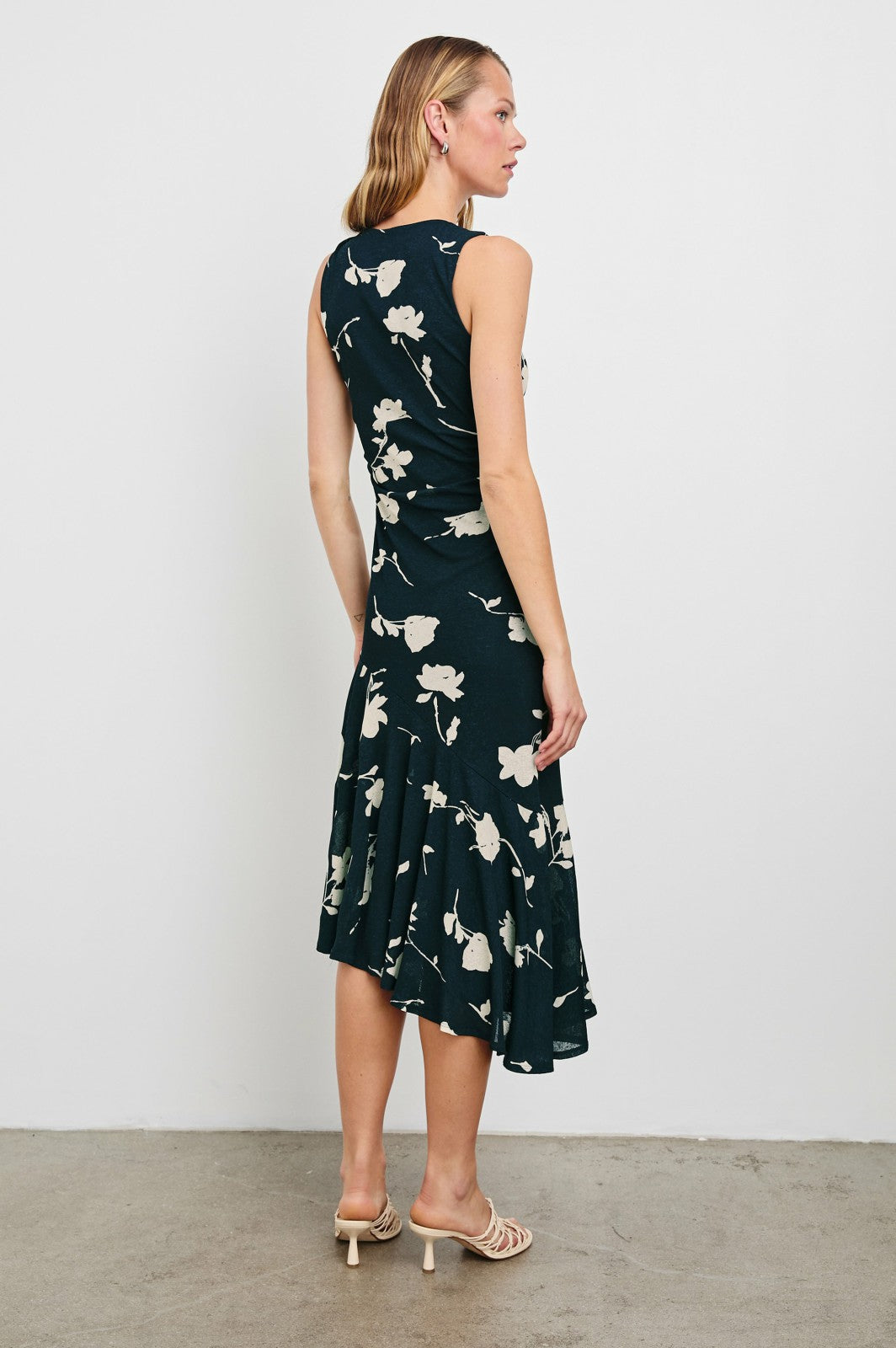 DAIJA DRESS - MIDNIGHT ROSES| Rails on sale
