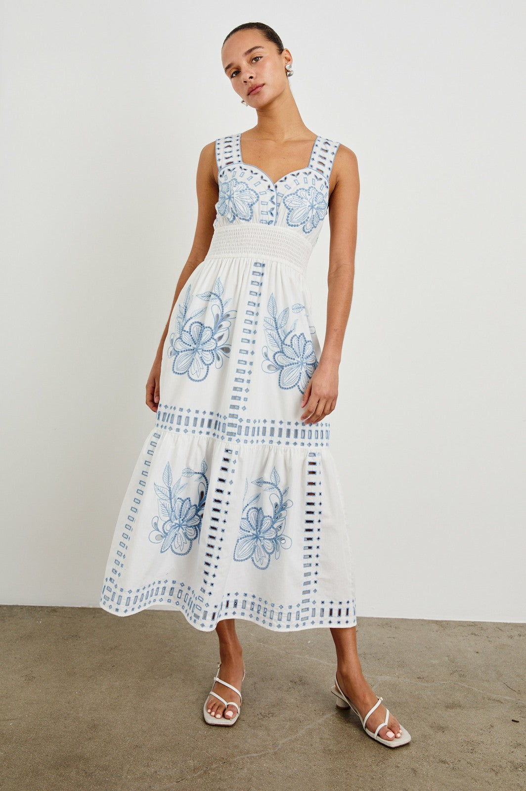 FAWN DRESS - WHITE BLUE EMBROIDERY| Rails outlet