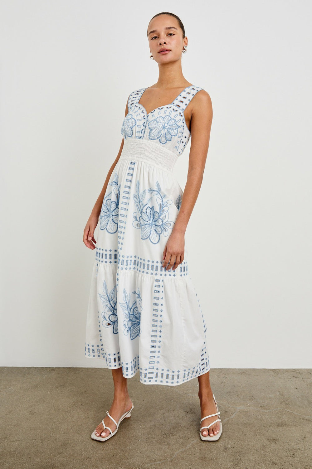 FAWN DRESS - WHITE BLUE EMBROIDERY| Rails outlet