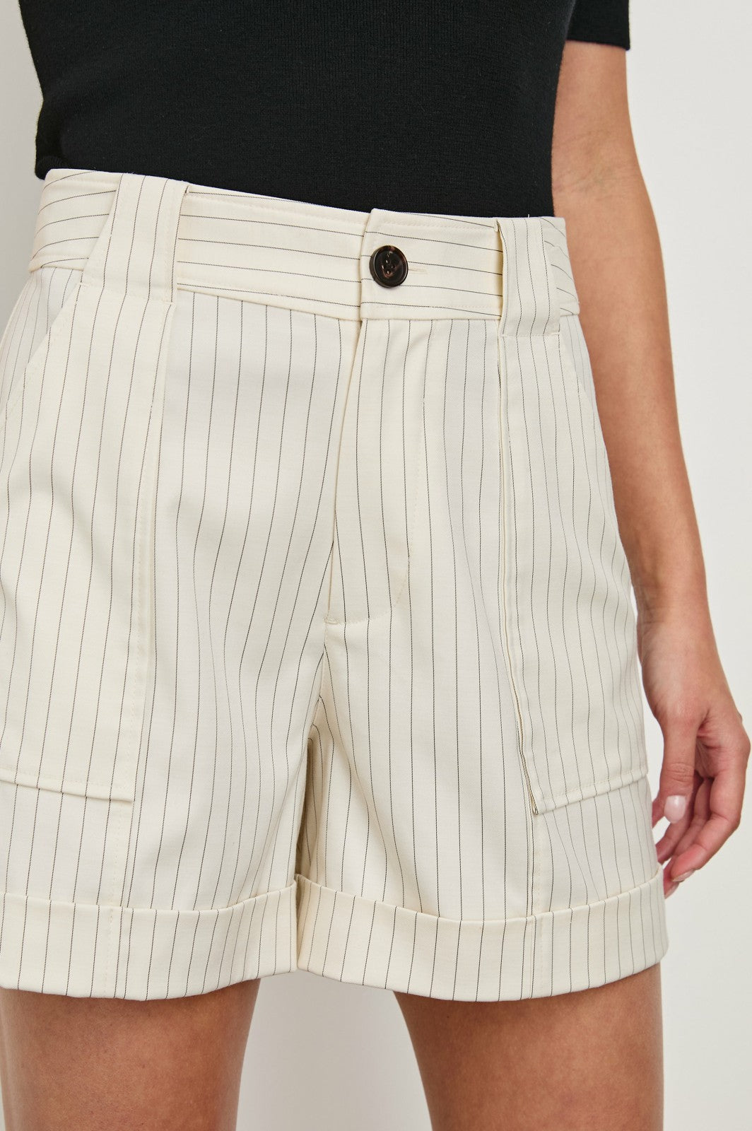 MARYAM SHORT - BIRCH PINSTRIPE| Rails near me