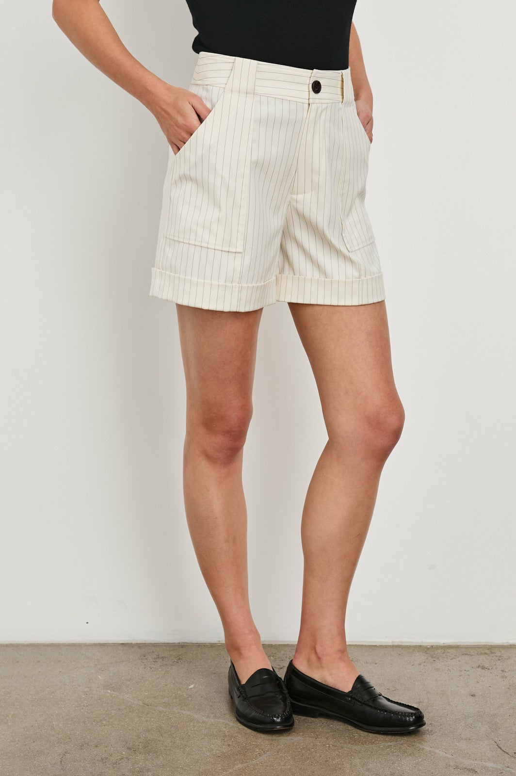MARYAM SHORT - BIRCH PINSTRIPE| Rails near me
