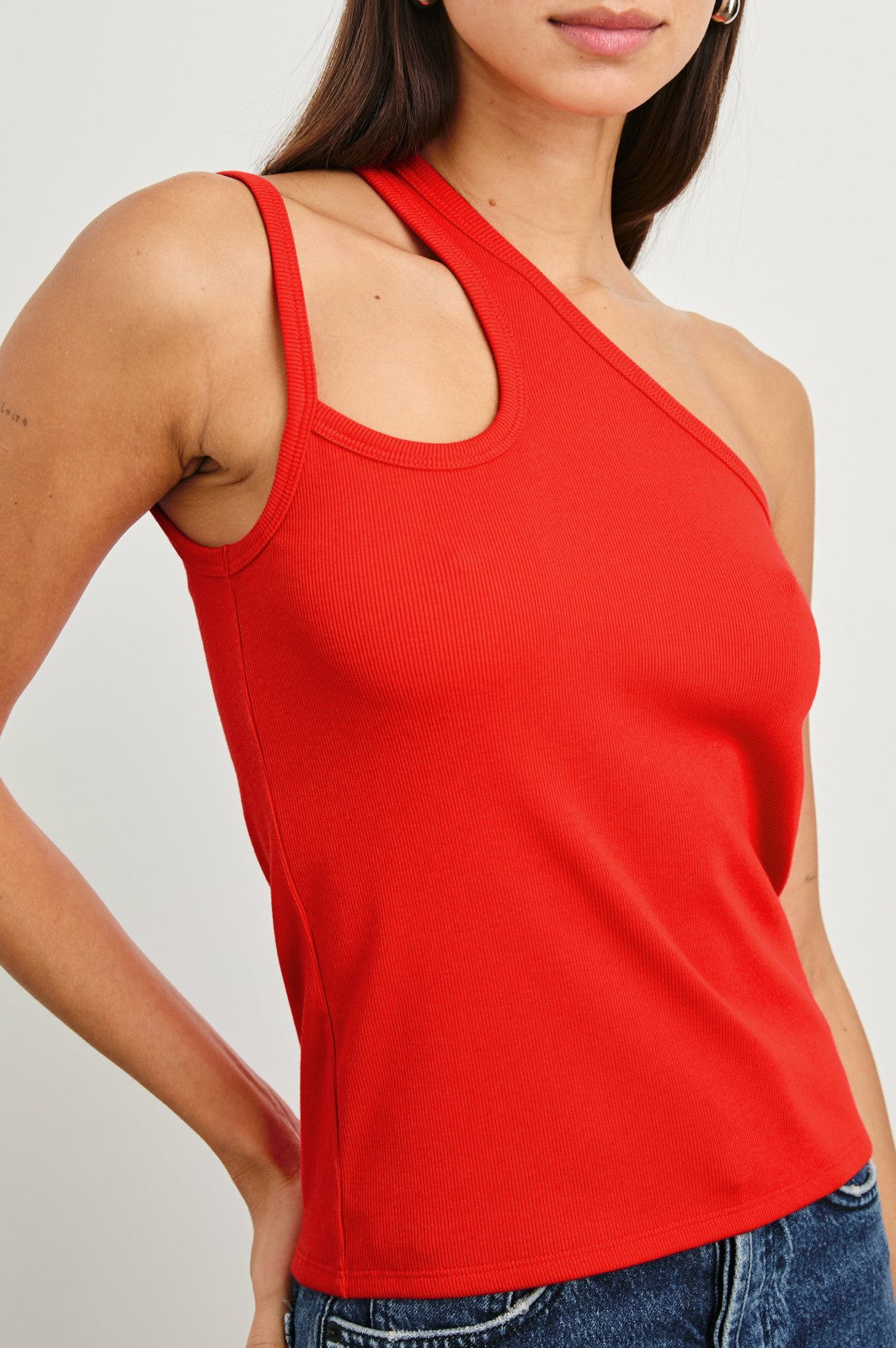 HIRA TOP - CHERRY| Rails sale