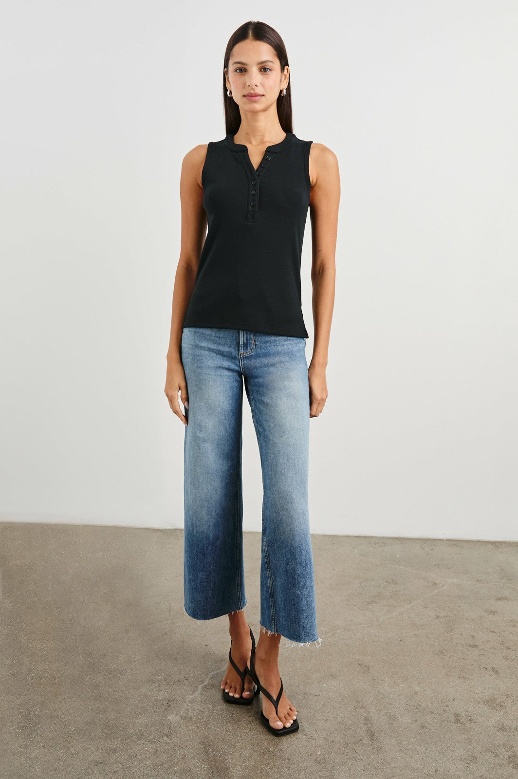 MAYLA TOP - BLACK| Rails on sale