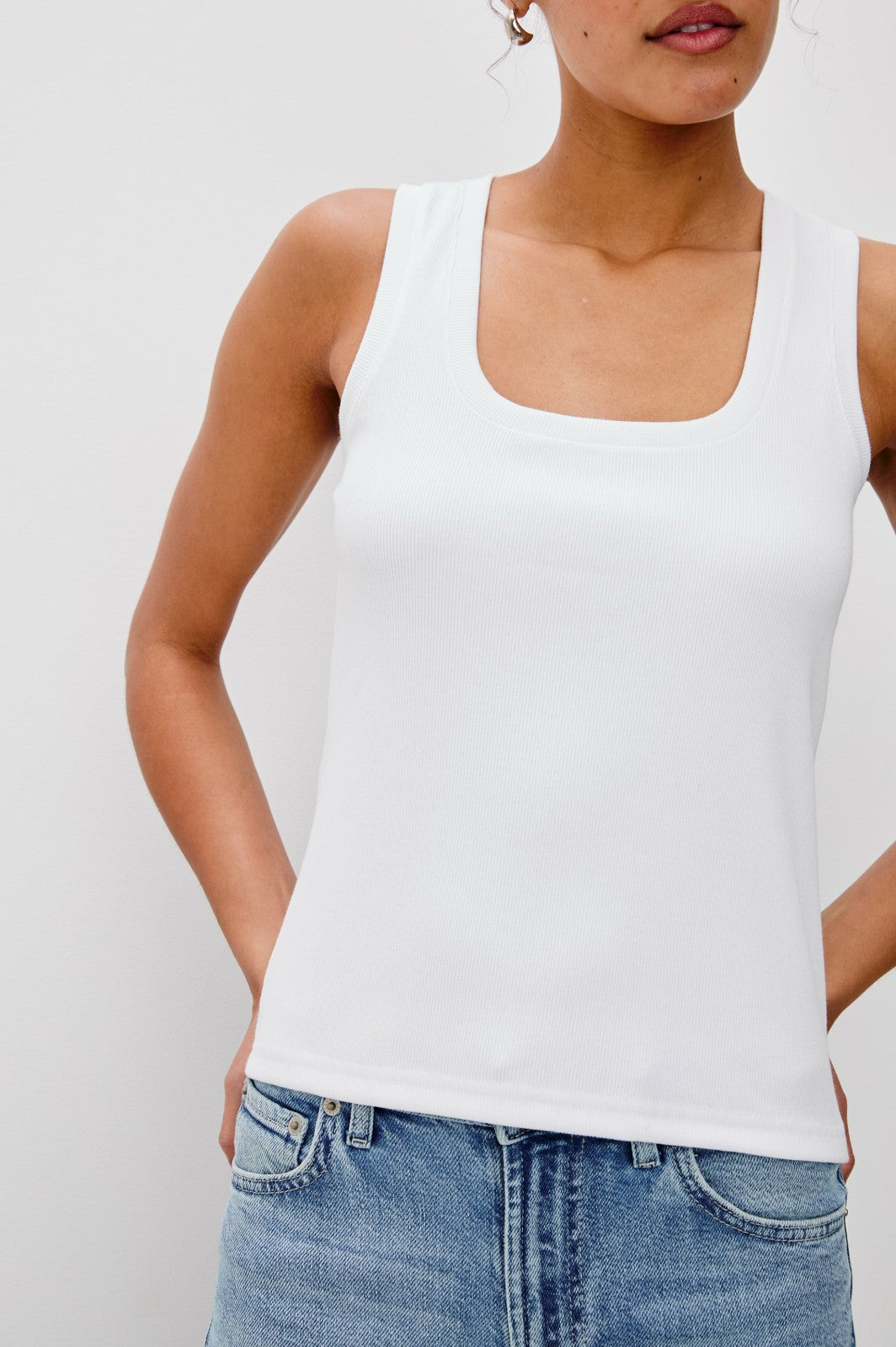 BOBBIE TOP - WHITE| Rails online
