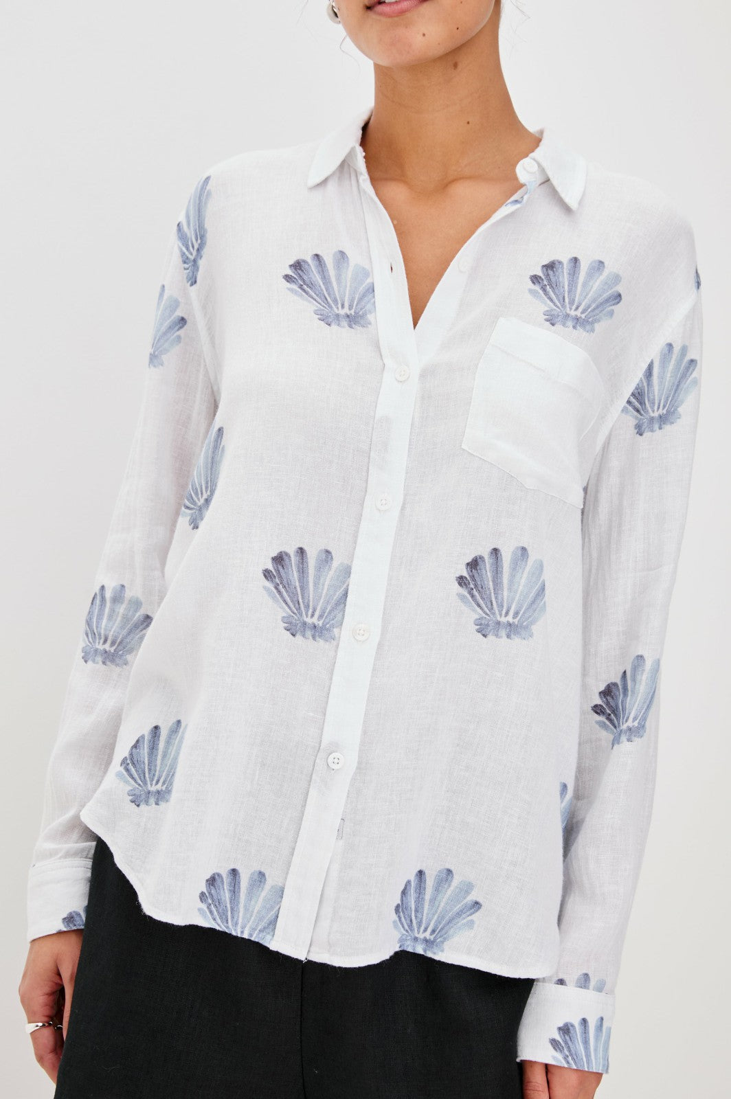 CHARLI SHIRT - BLUE SEASHELLS| Rails US