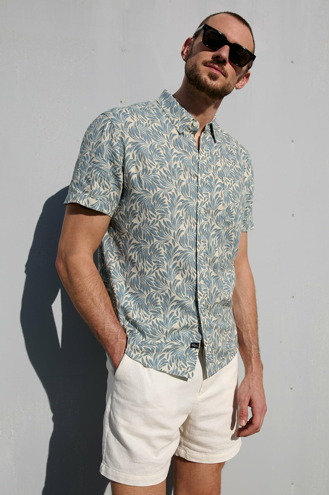 CARSON SHIRT - ECRU BANANA LEAF| Rails sale