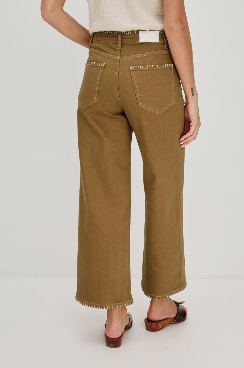 GETTY CROP WIDE LEG - SAFARI EMBROIDERED| Rails online