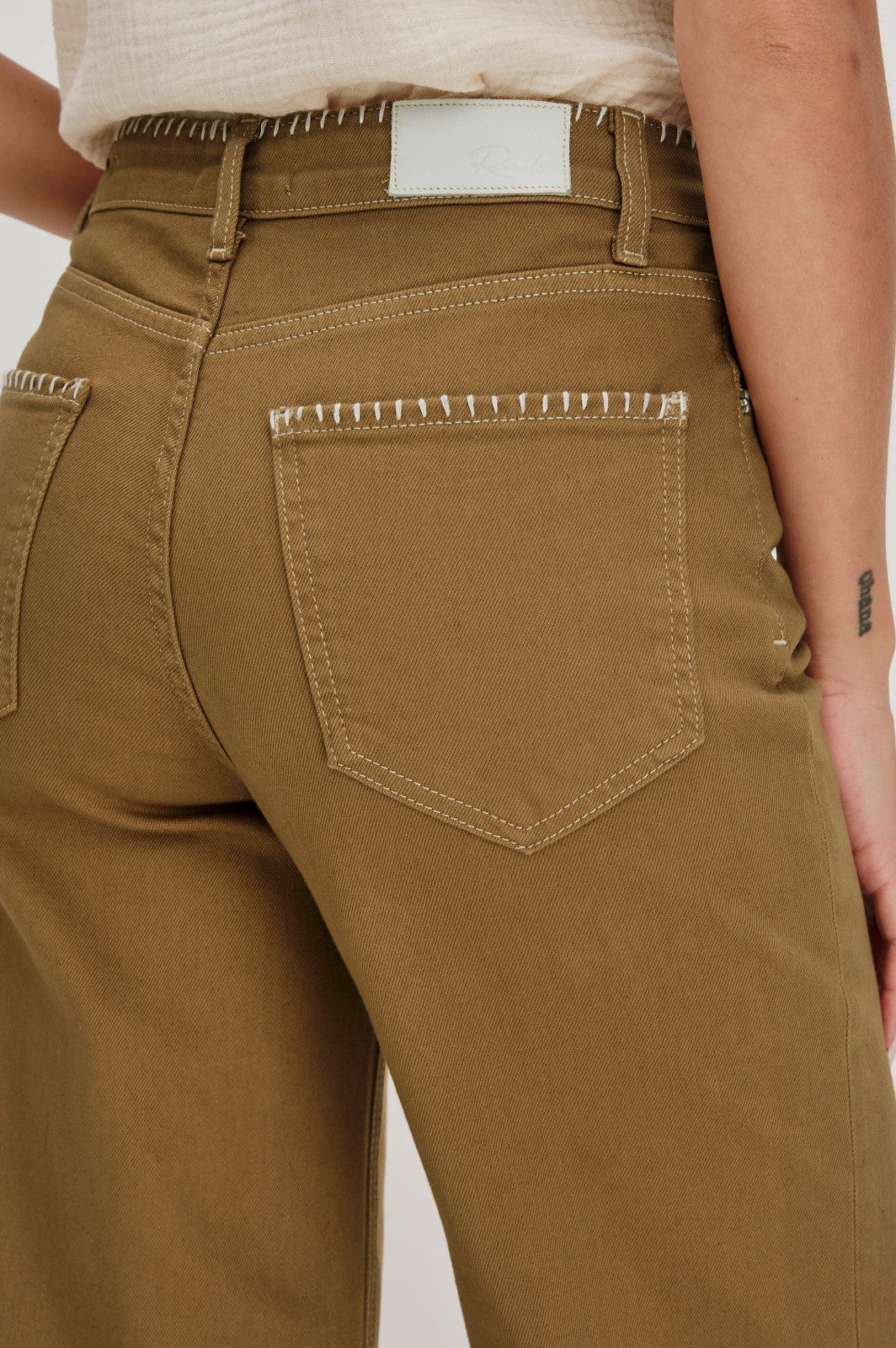 GETTY CROP WIDE LEG - SAFARI EMBROIDERED| Rails online