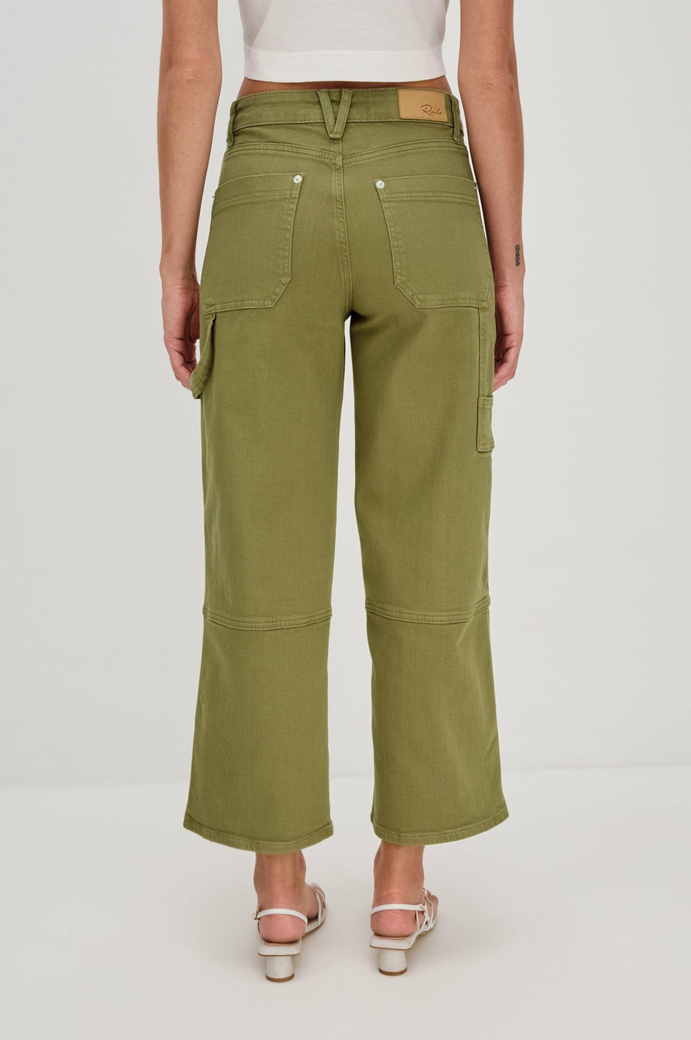 SILVERADO CARPENTER CROP - DARK OLIVE| Rails sale