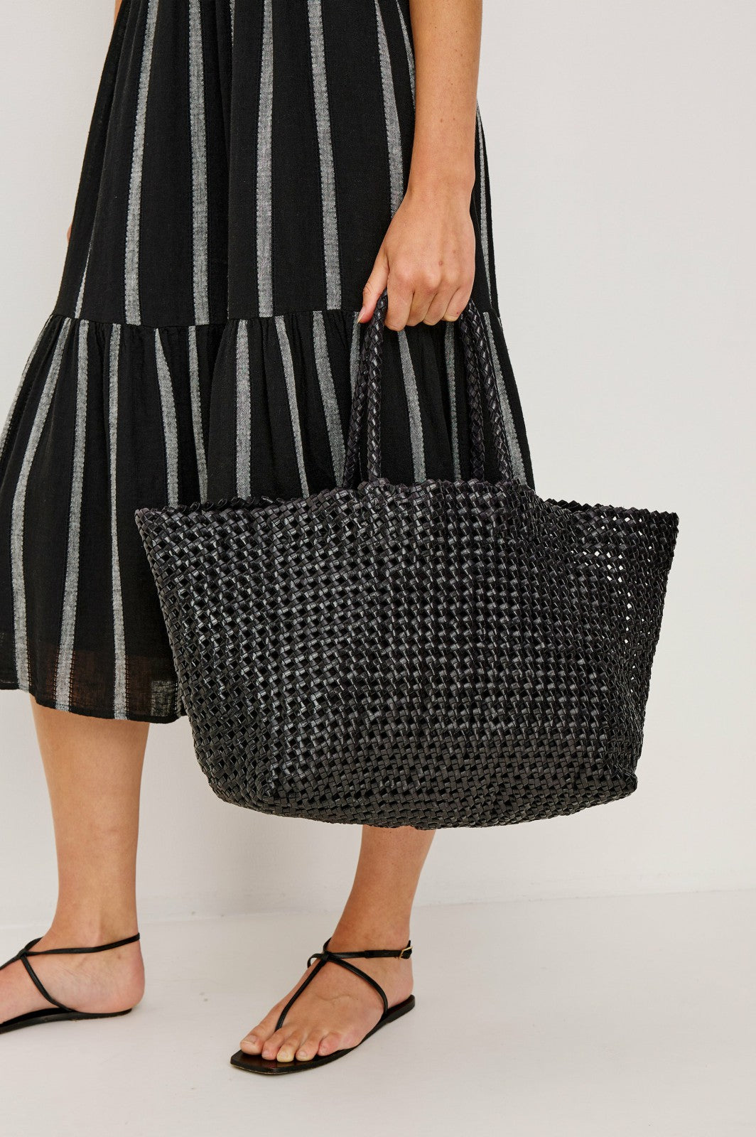 BRAVA TOTE - BLACK| Rails near me