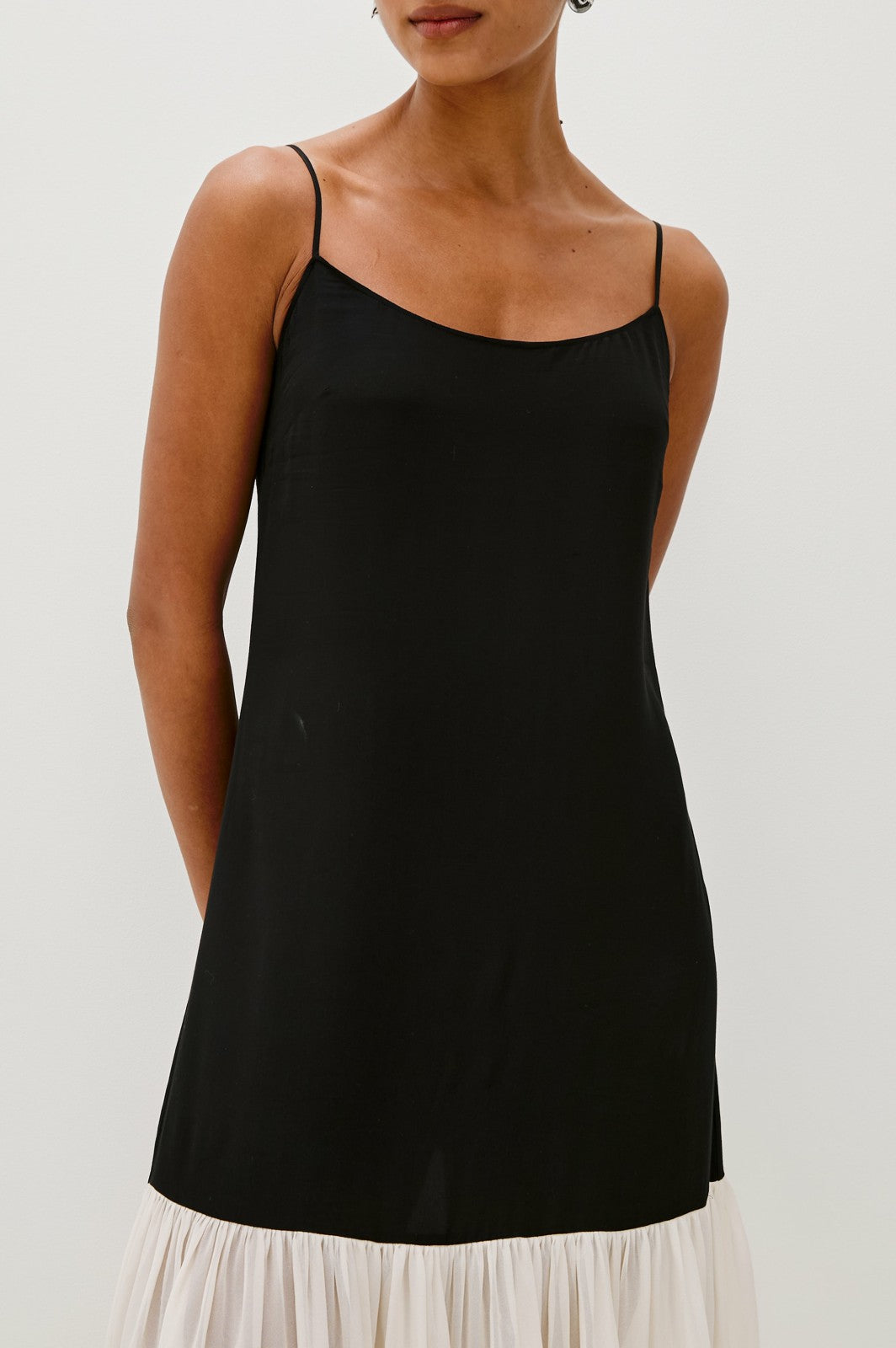 CHANDRA DRESS - BLACK IVORY| Rails online