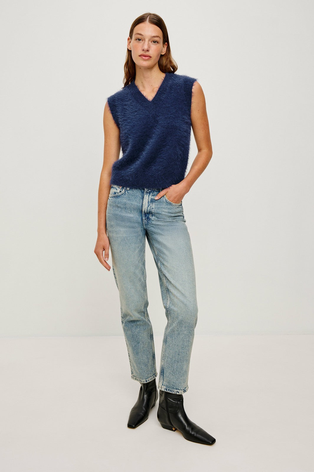 TALLI VEST - NAVY| Rails on sale