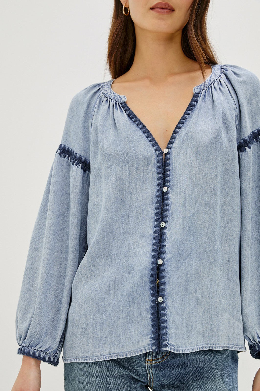 TOSHI TOP - MEDIUM CLOUD WASH| Rails near me