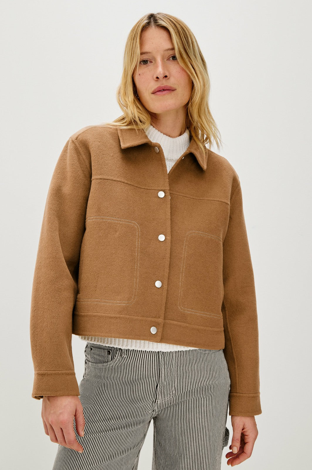 MOUNTAIN JACKET - CAMEL| Rails near me