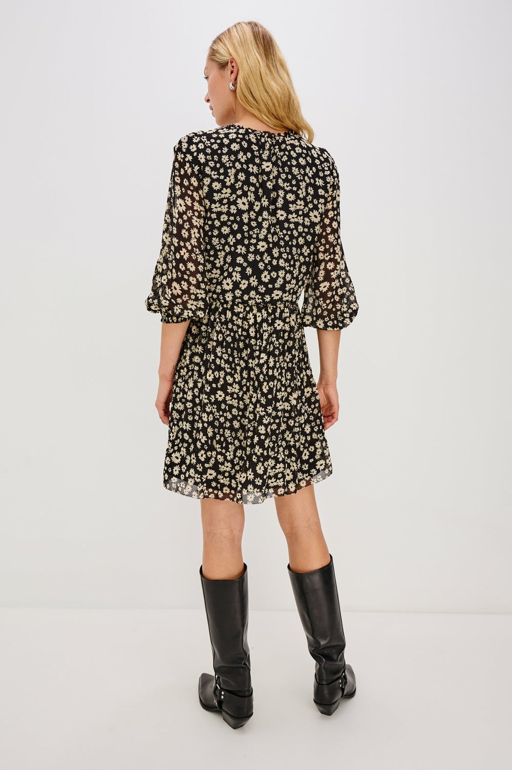 YOLANI DRESS - SUN DAISIES| Rails near me
