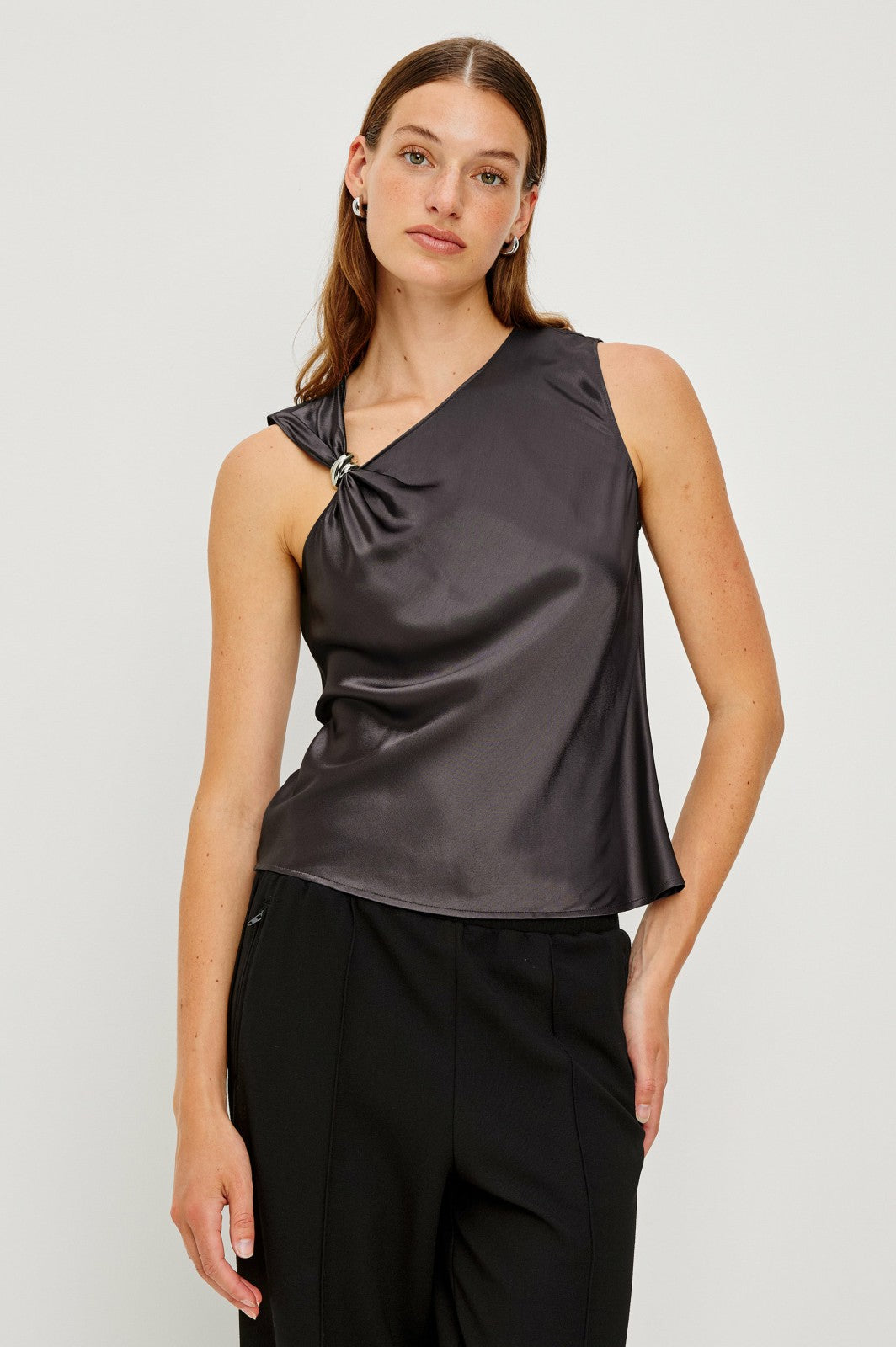 KARLEY TOP - GUNMETAL| Rails US