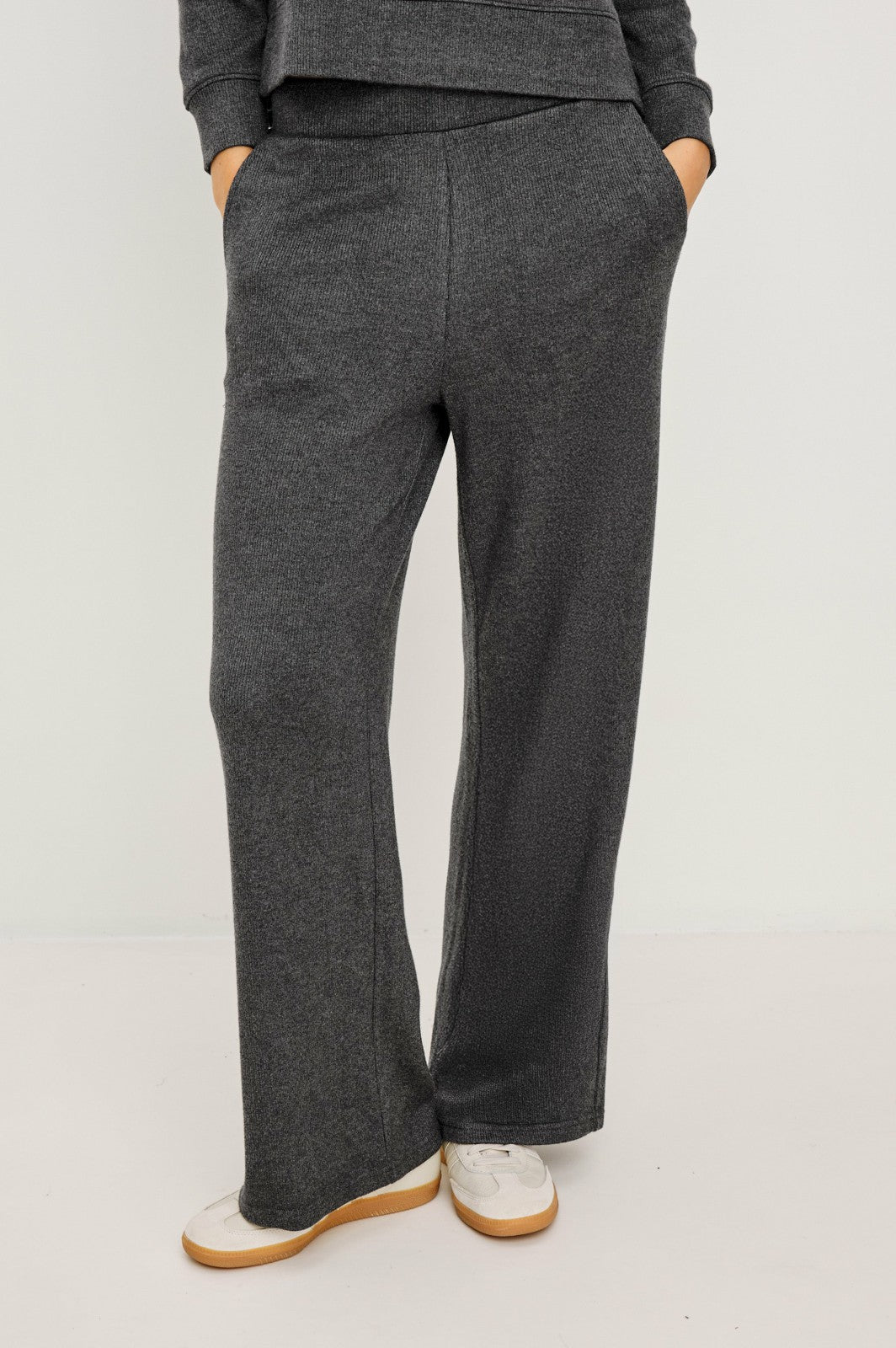 ELLERY SWEATPANT - CHARCOAL| Rails near me