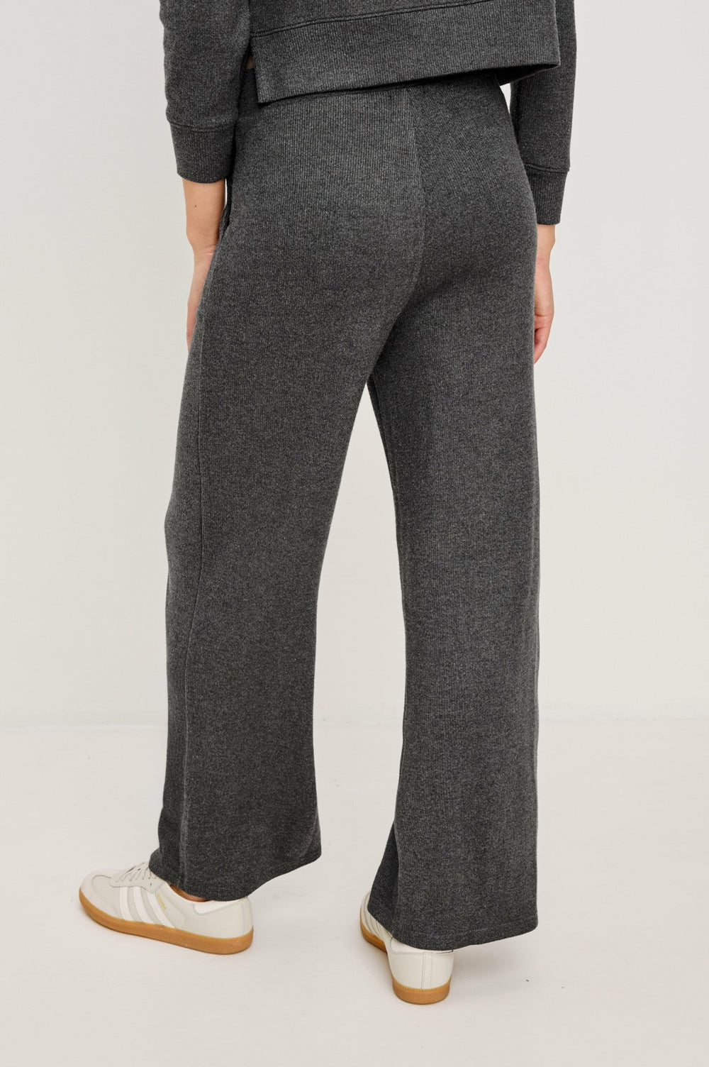 ELLERY SWEATPANT - CHARCOAL| Rails near me